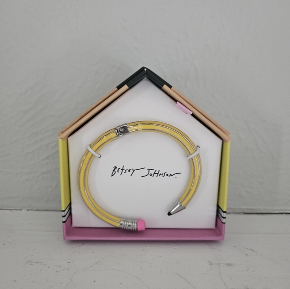 NWT Betsey Johnson 'Back To School' Bracelet And Earrings Bundle- Yellow Edition - Picture 2 of 4